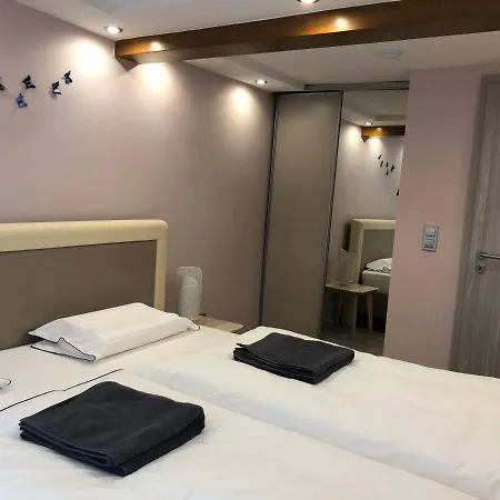 Anhaus In Altstadt *